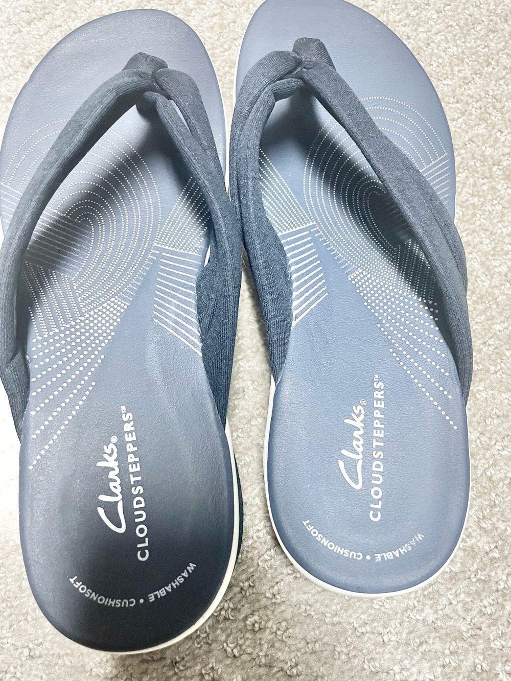 Clarks Cloudsteppers Women’s Blue Thong Sandals